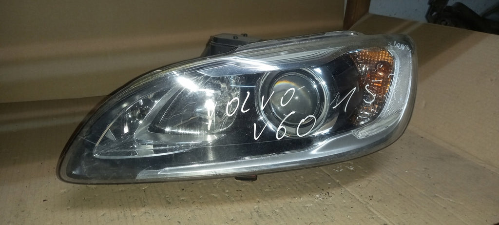 Frontscheinwerfer Volvo V60 S60 31420261 Bi-Xenon Links Scheinwerfer Headlight SCH8456704137hl