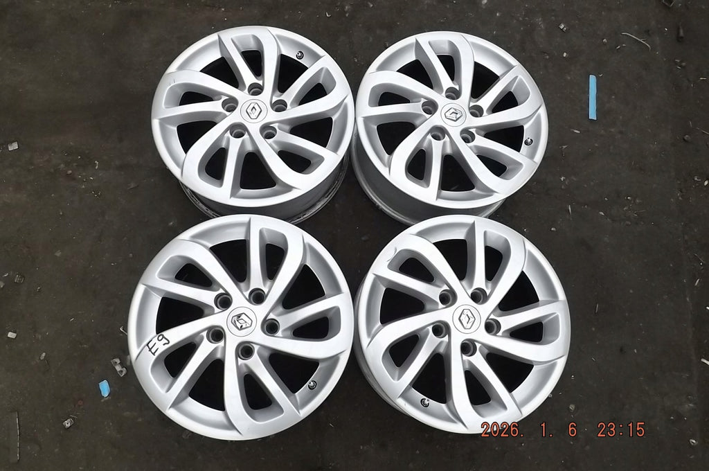 4x Alufelge 16 Zoll 6.5" 5x114.3 47ET 403000028R Renault Megane IV Kadjar FEL3149582210jd