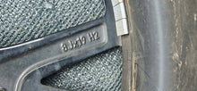 Laden Sie das Bild in den Galerie-Viewer, 1x Alufelge 19 Zoll 8.0" 5x112 30ET Glanz Schwarz 8747405 BMW G31 G30 Rim Wheel FEL4024666007la