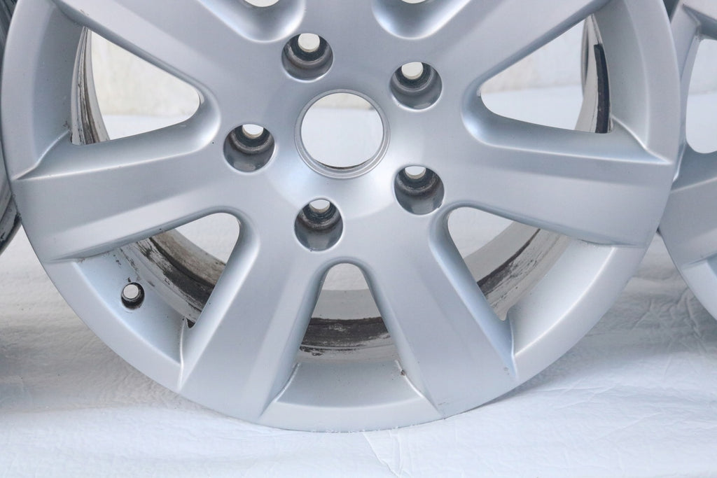 1x Alufelge 17 Zoll 7.5" 5x130 60ET Matt Silber 7P6601025 VW Touareg 7p6