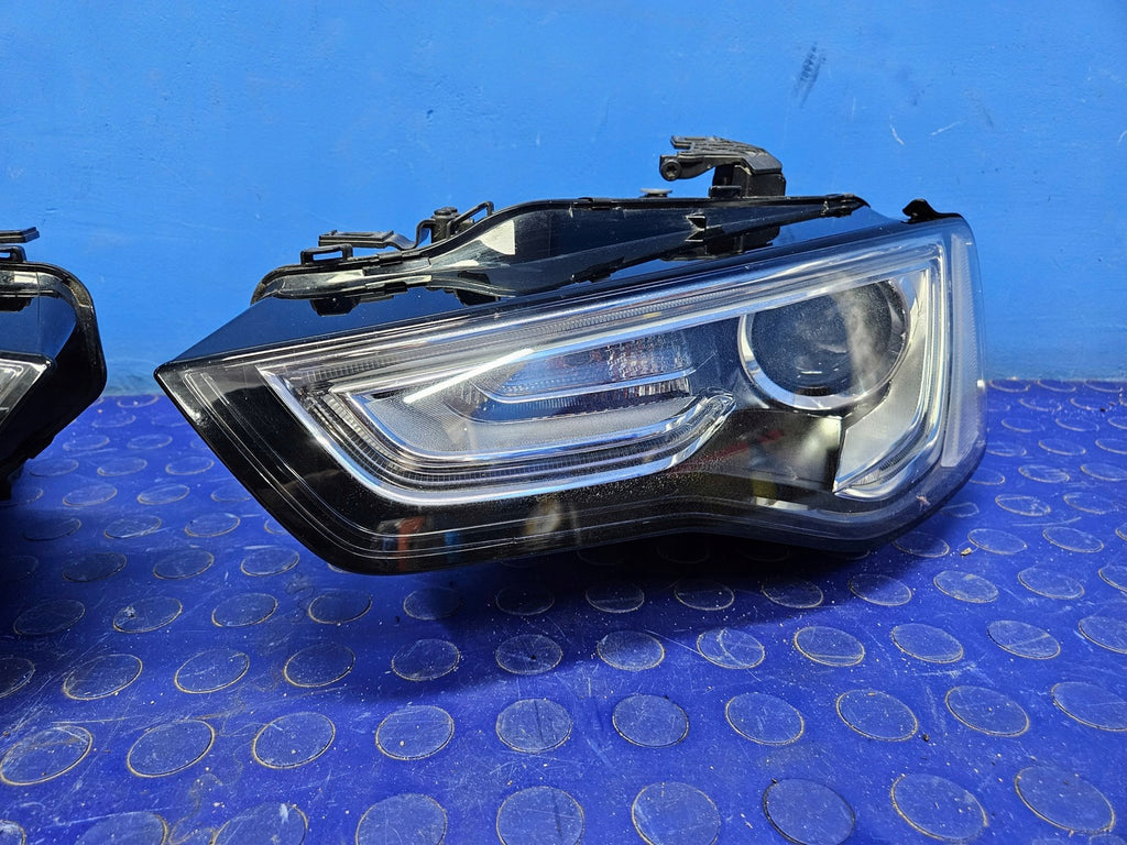 Frontscheinwerfer Audi A5 8T0941005C 8T0941006 Xenon Ein Satz Headlight
