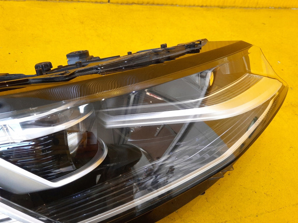 Frontscheinwerfer VW Transporter Rechts Scheinwerfer Headlight