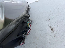 Laden Sie das Bild in den Galerie-Viewer, Frontscheinwerfer Subaru Outback 100-2006 100-20062 Xenon Links Headlight