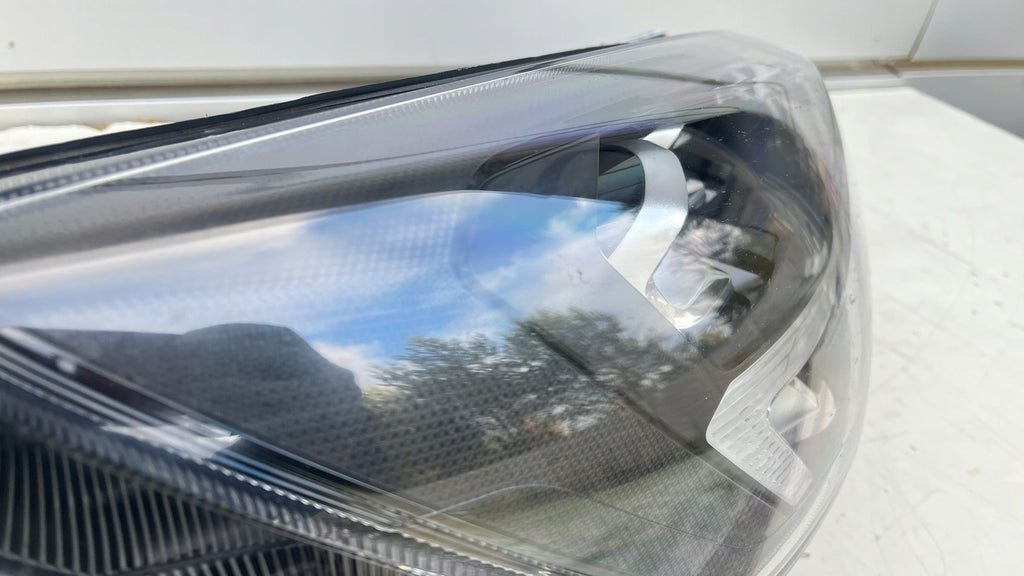 Frontscheinwerfer Ford Focus JX7B13E014CE JX7B-13E014-CE LED Rechts Headlight SCH6655424372yl