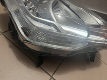 Load image into Gallery viewer, Frontscheinwerfer Citroën Berlingo C-Crosser Partner 89318045 Xenon Rechts