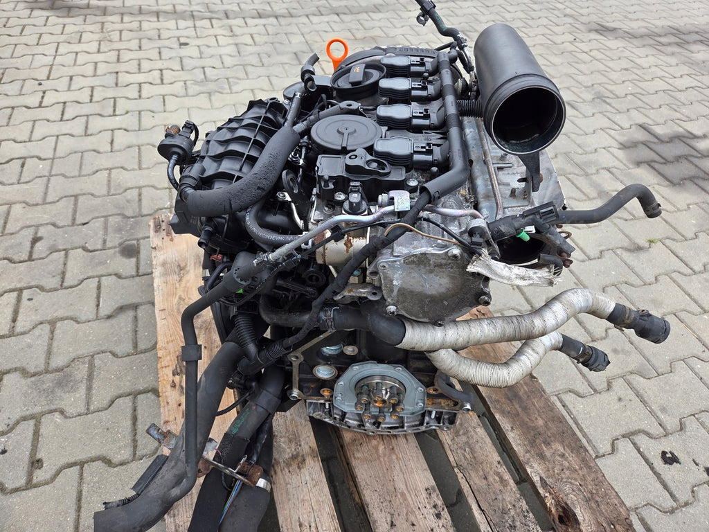 Motor Audi A3 Tt CCZ 2.0 TSI 200PS 147kW 123TKm Benzin Engine Komplett