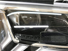 Load image into Gallery viewer, Frontscheinwerfer Audi Q3 83A941034 Rechts Scheinwerfer Headlight SCH9796880311bt
