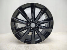 Laden Sie das Bild in den Galerie-Viewer, 1x Alufelge 17 Zoll 7.0" 5x100 46ET Glanz Graphit 5JJ601025A Skoda Fabia I FEL7860636194st