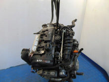 Load image into Gallery viewer, Motor VW Passat BPY 2.0 FSI 200PS 147kW 253TKm 2005 Benzin Engine Unkomplett