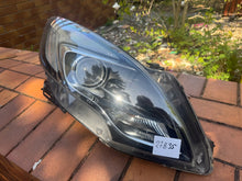 Laden Sie das Bild in den Galerie-Viewer, Frontscheinwerfer Opel Zafira C 13399859RH Rechts Scheinwerfer Headlight