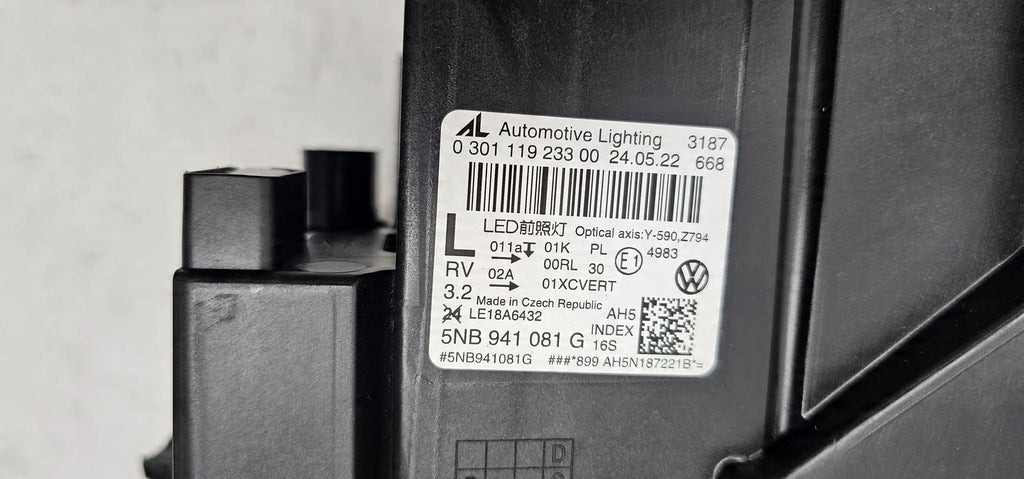 Frontscheinwerfer VW Tiguan 5NB941081G Links Scheinwerfer Headlight
