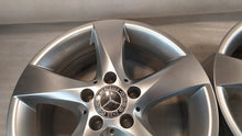 Laden Sie das Bild in den Galerie-Viewer, 4x Alufelge 17 Zoll 7.0" 5x112 51ET A4474012200 Mercedes-Benz V-Class V Class FEL4221859350dz