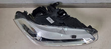 Load image into Gallery viewer, Frontscheinwerfer BMW X2 F39 901698682Y025A1E0A8 LED Rechts Headlight SCH6732577041ur