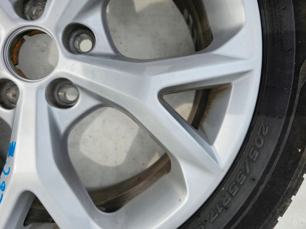 1x Alufelge 17 Zoll 6.5" 5x100 48ET Glanz Silber 6F9601025H Seat Ibiza Arona FEL1586187923te
