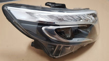 Laden Sie das Bild in den Galerie-Viewer, Frontscheinwerfer Mercedes-Benz Vito W447 A4479060201 Rechts Headlight SCH6182375989gq