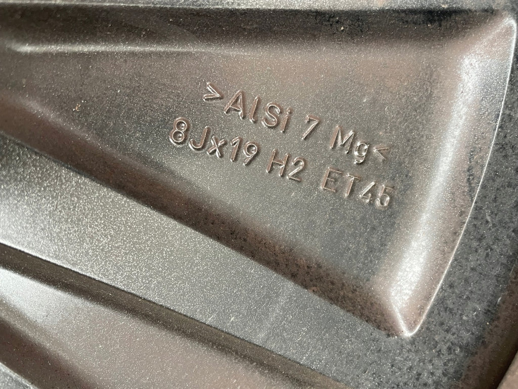 1x Alufelge 19 Zoll 8.0" 5x112 45ET Glanz Graphit 5LA601025A Mg Enyaq Iv