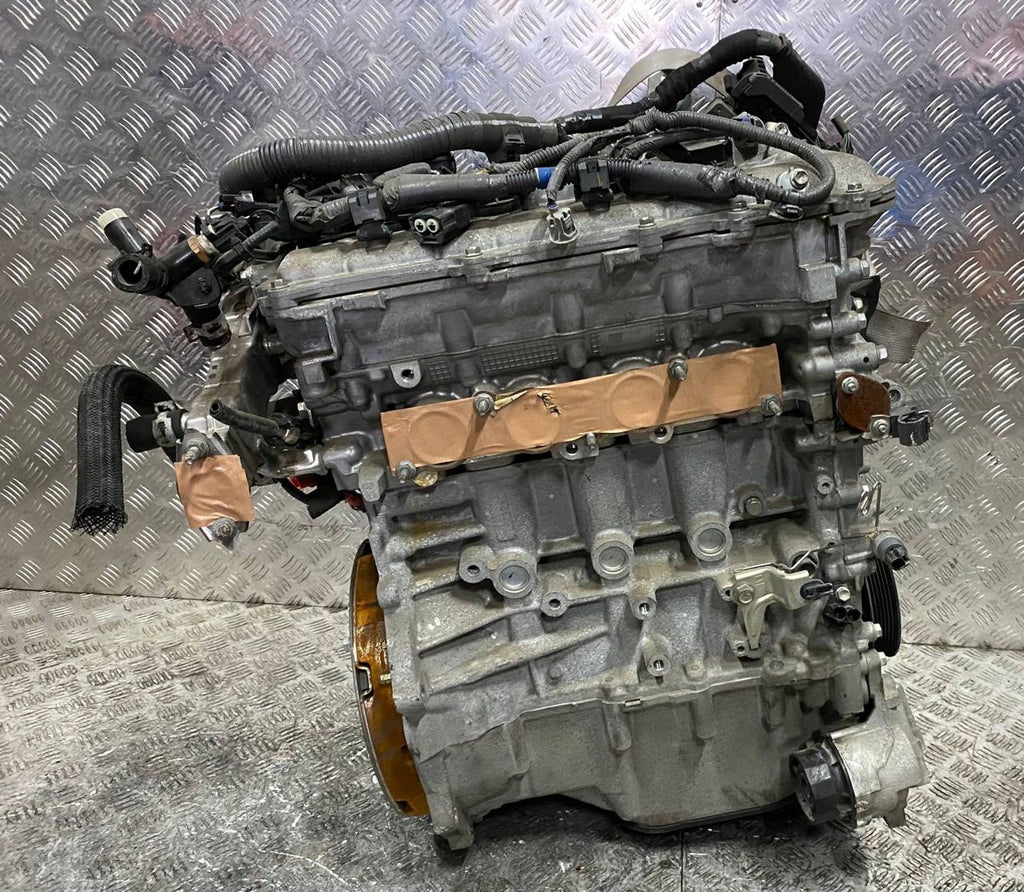 Motor Toyota Prius Plus 2ZR 1.8 2012 Hybrid Engine Komplett