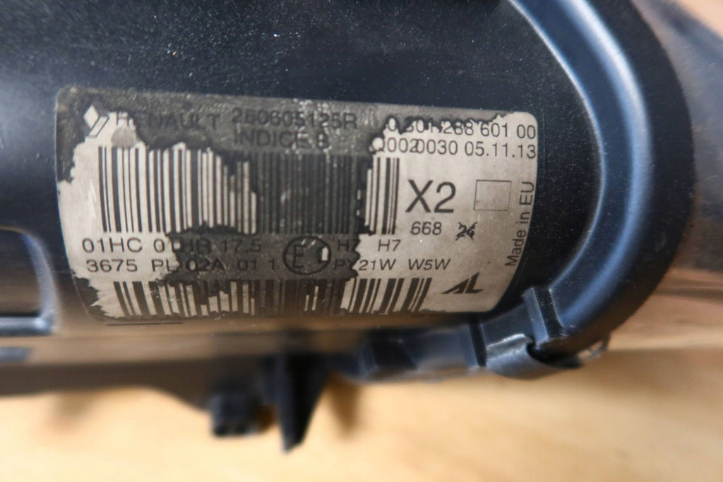 Frontscheinwerfer Renault Megane III 260605125R Links Scheinwerfer Headlight SCH1915978995am