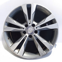 Load image into Gallery viewer, 1x Alufelge 18 Zoll 7.5&quot; 5x112 44ET Glanz Silber A2054012802 Mercedes-Benz W205