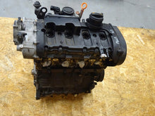 Laden Sie das Bild in den Galerie-Viewer, Motor Audi VW A3 Golf V BWA 2.0 TFSI 200PS 147kW 112TKm 2003 Benzin Unkomplett