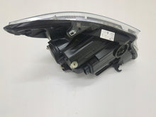 Laden Sie das Bild in den Galerie-Viewer, Frontscheinwerfer Mercedes-Benz W447 A4479060101 LED Links Headlight