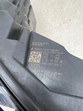 Laden Sie das Bild in den Galerie-Viewer, Frontscheinwerfer Audi A4 8W0941034E Links Scheinwerfer Headlight SCH7322794813km
