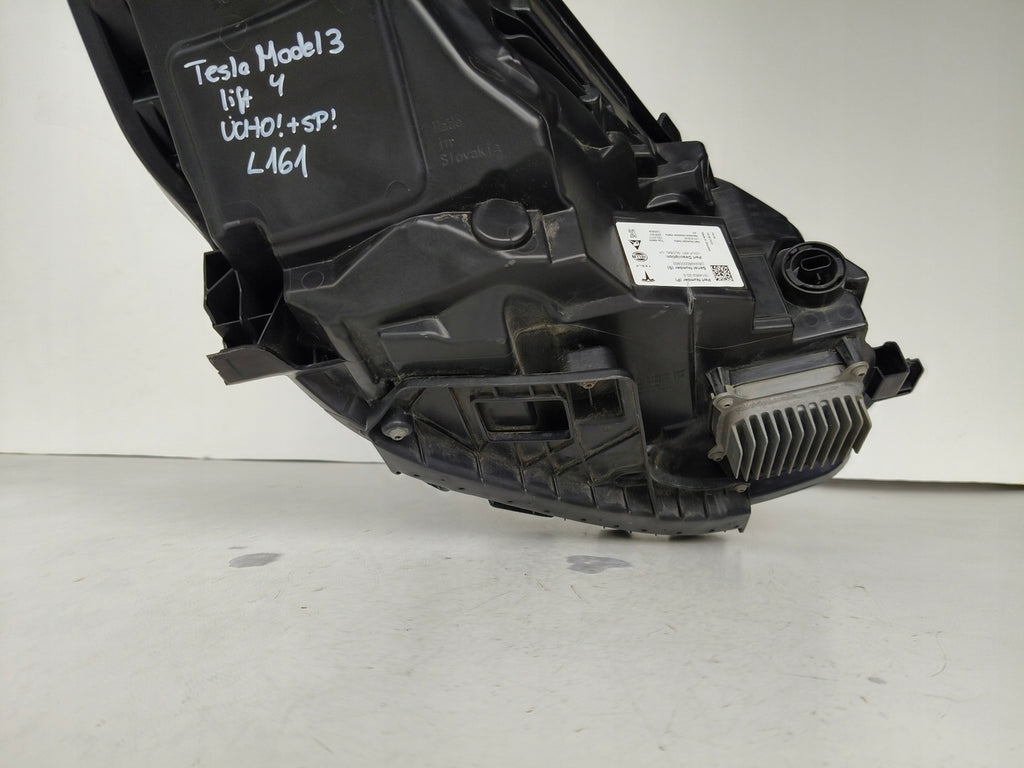 Frontscheinwerfer Tesla Model 3 1514952-20 Full LED Rechts oder Links