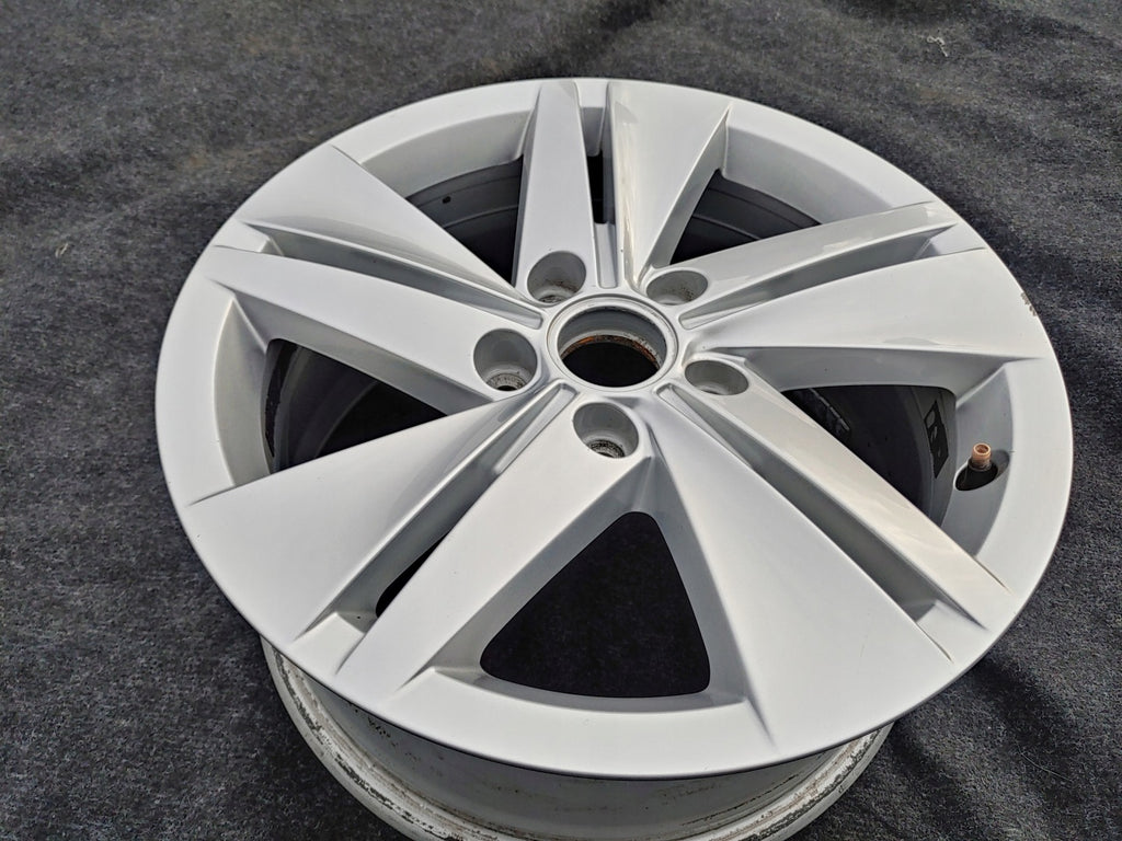 1x Alufelge 16 Zoll 7.0" 5x112 48ET Glanz Silber 5H0601025 VW Golf Viii FEL4660243000ii