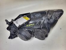 Laden Sie das Bild in den Galerie-Viewer, Frontscheinwerfer Saab 93 Xenon Rechts Scheinwerfer Headlight