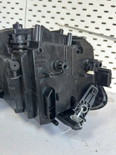 Laden Sie das Bild in den Galerie-Viewer, Frontscheinwerfer VW Touran 5TB941035E Full LED Links Scheinwerfer Headlight