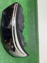 Load image into Gallery viewer, Frontscheinwerfer Ford LB5B13W030 Links Scheinwerfer Headlight SCH2215449084la