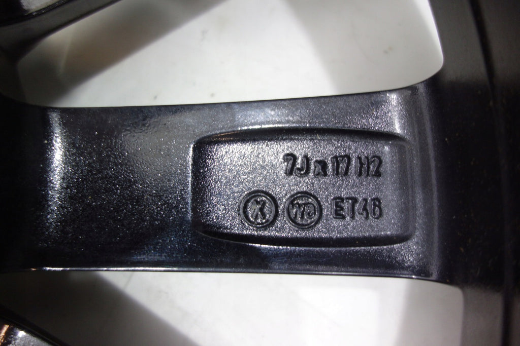 1x Alufelge 17 Zoll 7.0" 5x100 46ET 5JJ601025 Skoda Fabia Rapid Rim Wheel