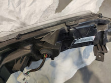 Laden Sie das Bild in den Galerie-Viewer, Frontscheinwerfer Mitsubishi Eclipse Cross I 8310A059 8310A060 LED FALSE SCH2203245963tp