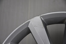 Laden Sie das Bild in den Galerie-Viewer, 1x Alufelge 17 Zoll 7.0" 5x112 43ET Glanz Silber 5N0601025AH VW Tiguan Rim Wheel FEL2295746758ah