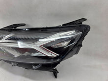 Laden Sie das Bild in den Galerie-Viewer, Frontscheinwerfer Dacia Sandero III Jogger 260601750 Links Headlight SCH3683839169og