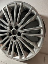 Load image into Gallery viewer, 1x Alufelge 19 Zoll 8.0" 5x108 Ford I Rim Wheel FEL5576517743ht