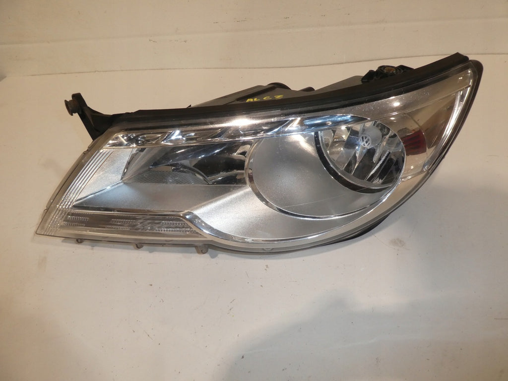 Frontscheinwerfer VW Tiguan 5N1941032 Links Scheinwerfer Headlight