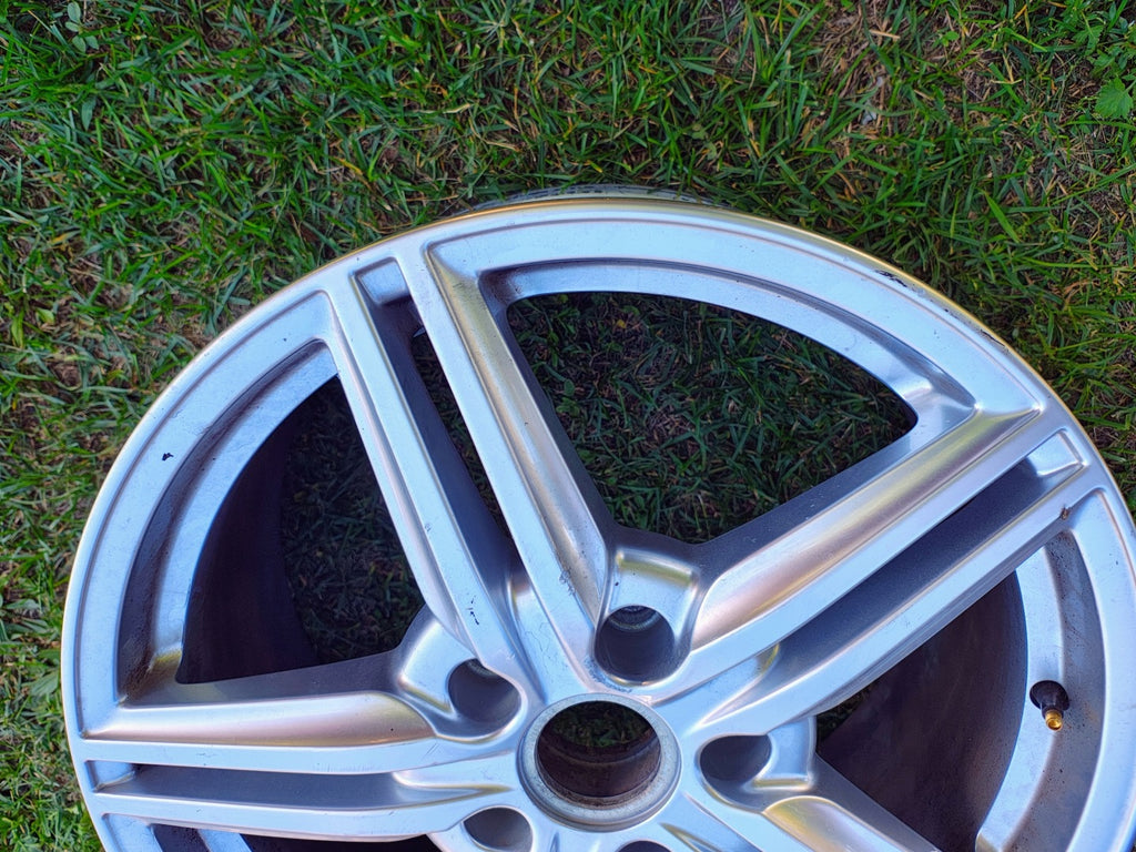 1x Alufelge 19 Zoll 8.5" 5x130 59ET Matt Silber 7P5601025E Porsche Rim Wheel FEL8910793833ls