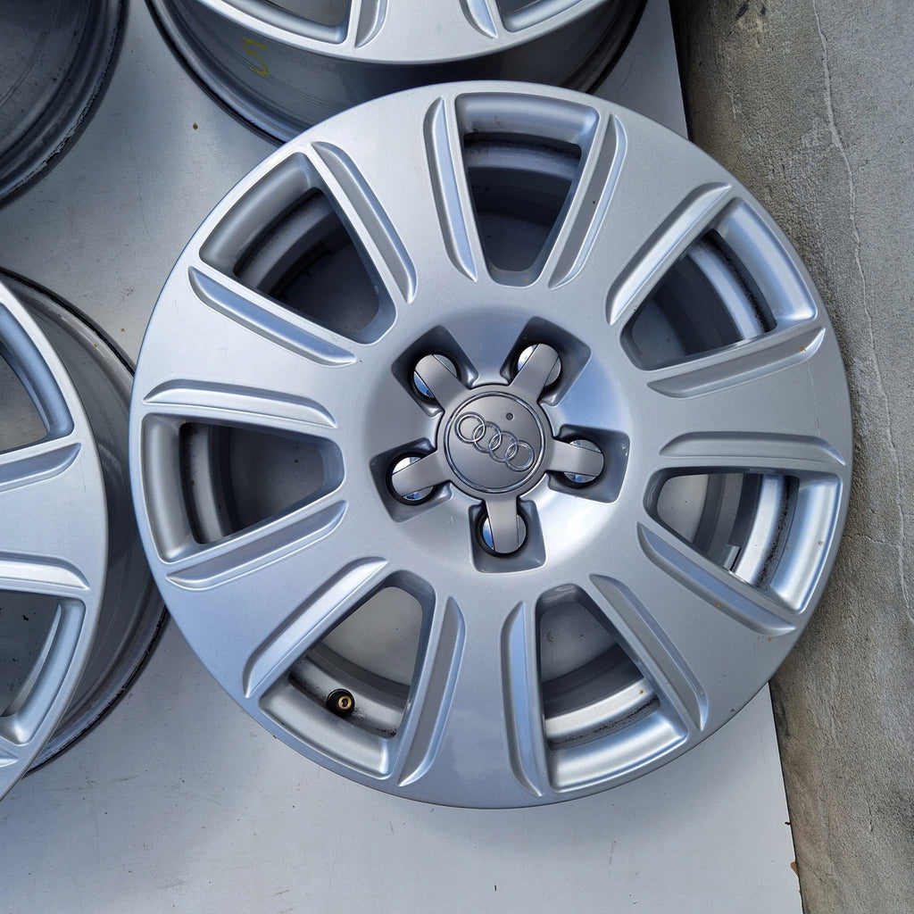 1x Alufelge 16 Zoll 6.5" 5x112 33ET Glanz Silber 8U0601025 Audi C5 A4 B6 B7