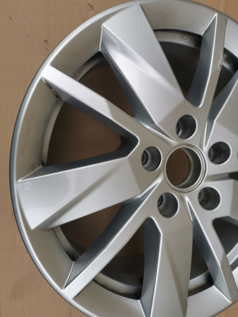 1x Alufelge 16 Zoll 6.5" 5x112 48ET Glanz Silber 2K7601025 VW Caddy Rim Wheel FEL2877113899zh