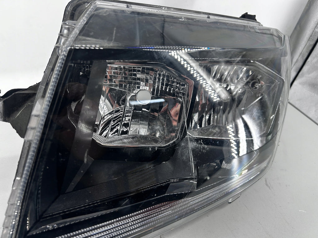 Frontscheinwerfer VW Crafter 7C1941005A Ein Stück (Rechts oder Links) Headlight SCH2867623030vy