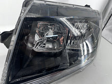 Load image into Gallery viewer, Frontscheinwerfer VW Crafter 7C1941005A Ein Stück (Rechts oder Links) Headlight SCH2867623030vy