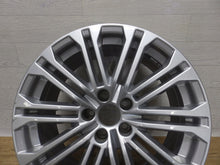 Load image into Gallery viewer, 1x Alufelge 18 Zoll 8.0&quot; 5x112 31ET 8W0601025EE Audi A4 B9 Rim Wheel