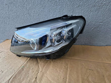 Laden Sie das Bild in den Galerie-Viewer, Frontscheinwerfer Mercedes-Benz W205 A2059066404 Links Scheinwerfer Headlight SCH1451363342wn