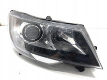 Laden Sie das Bild in den Galerie-Viewer, Frontscheinwerfer Skoda Superb II 3T1941016F Ein Stück (Rechts oder Links)