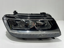 Load image into Gallery viewer, Frontscheinwerfer VW Tiguan 5NB941036D LED Rechts Scheinwerfer Headlight SCH4296821255ar