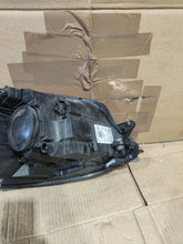 Load image into Gallery viewer, Frontscheinwerfer VW Golf VII 5G1941005D Links Scheinwerfer Headlight SCH8310124043mt