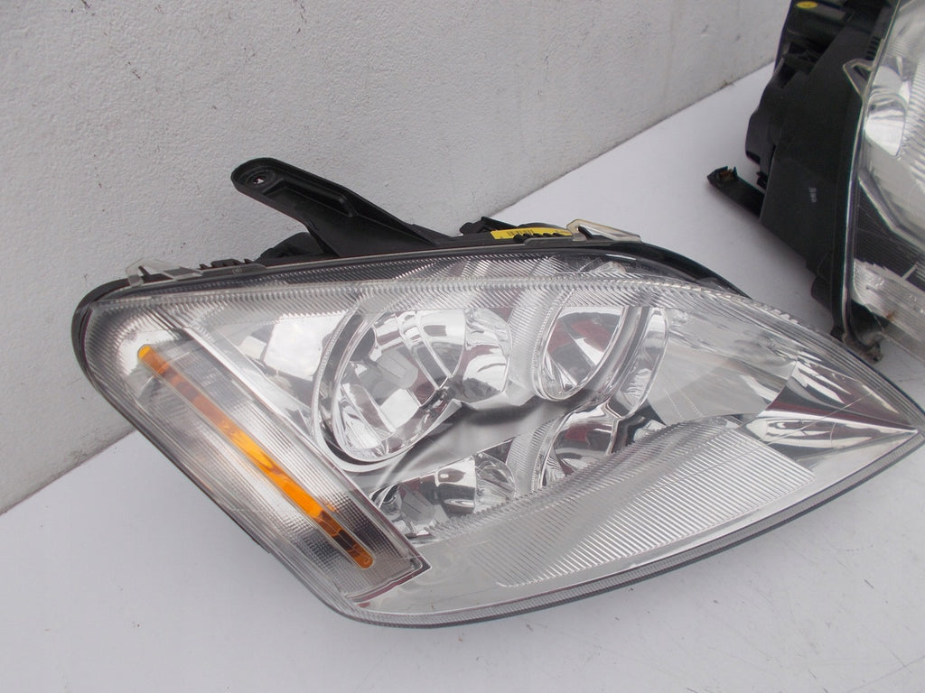 Frontscheinwerfer Ford Cmax C-Max Focus 3M51-13005-AH Ein Satz Headlight SCH5377339267im