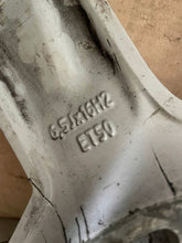 Laden Sie das Bild in den Galerie-Viewer, 1x Alufelge 16 Zoll 6.5&quot; 5x112 50ET 8P0601025AN Audi A3 Rim Wheel