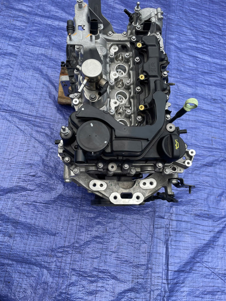 Motor Peugeot 208 II HN05 10Z1AC 1.2 THP 14TKm Benzin Engine Unkomplett